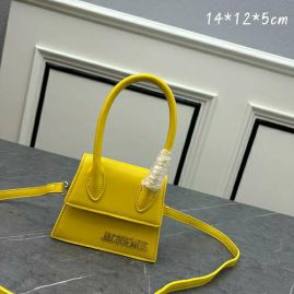 Picture of Jacquemus Lady Handbags _SKUfw151442290fw